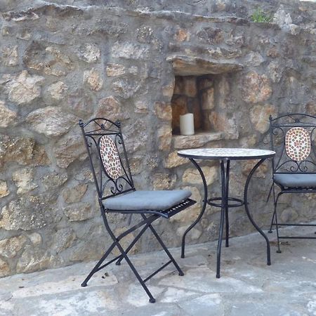 Ambiente Apartment Jasenice  Bagian luar foto